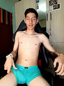 heyy noah11 online show from January 10, 1:07 am