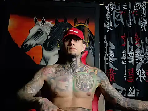 Snapshot of Molotov_Explosive chatting on October 20, 11:05 pm Molotov Explosive online show from October 20, 11:05 pm