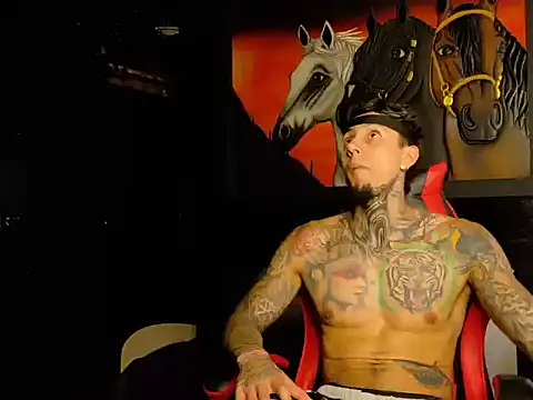 Snapshot of Molotov_Explosive chatting on November 16, 8:58 pm Molotov Explosive online show from November 16, 8:58 pm