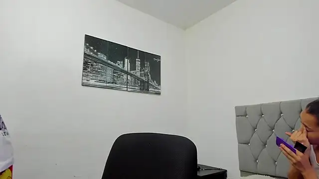 Sofi And Santy online show from January 18, 12:47 am