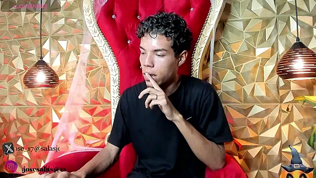 Snapshot of jhojan_foxxx_ chatting on October 27, 10:36 pm jhojan foxxx online show from October 27, 10:36 pm