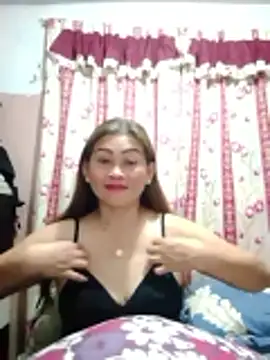merr ann123 online show from June 5, 8:03 pm