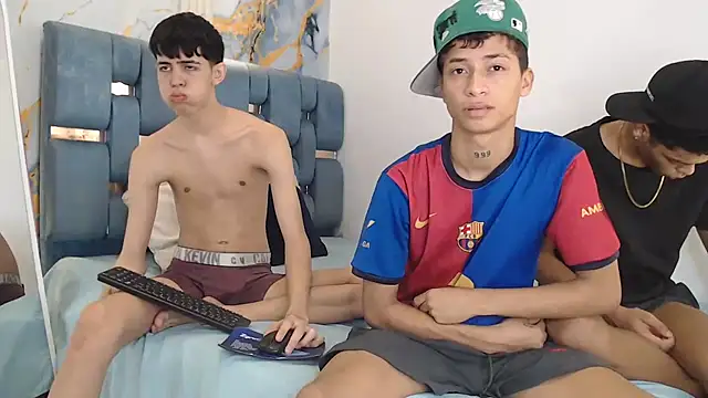 EMPIRE BOYS1 online show from March 13, 7:31 pm