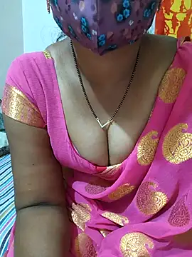 Snapshot of Best_Kannada_Couple chatting on November 6, 7:15 pm Best Kannada Couple online show from November 6, 7:15 pm