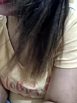 Tanha18 online show from October 25, 12:34 pm