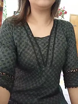 Tanha18 online show from June 25, 6:51 am