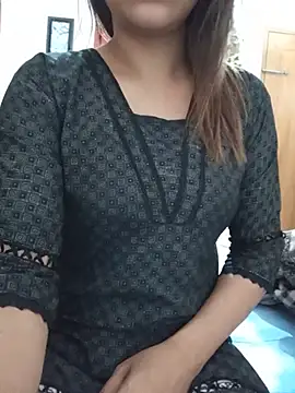 Tanha18 online show from July 12, 1:29 am