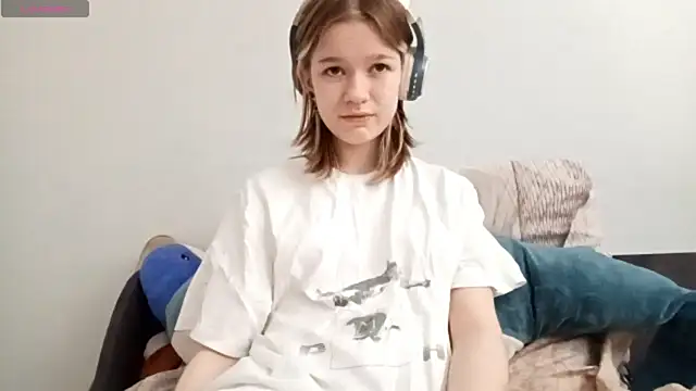 LorRebak online show from October 11, 12:47 pm