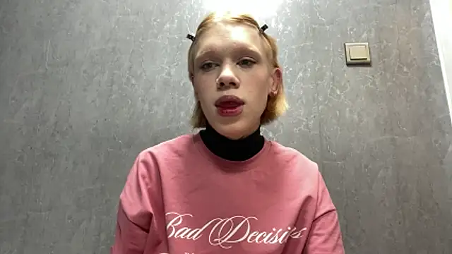 mun poli online show from November 18, 10:14 pm