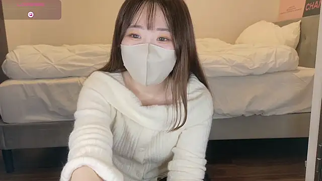 yura ra ra online show from April 18, 1:15 pm