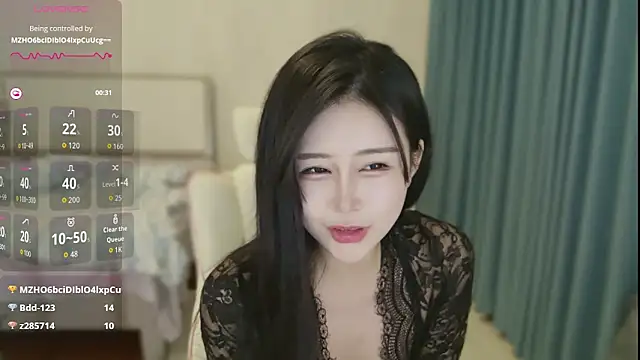 yiyi 3523 online show from March 14, 12:10 pm