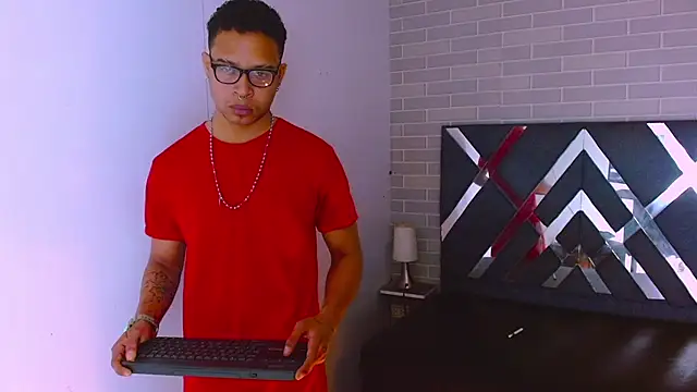 Jayden Morris online show from February 6, 6:11 pm