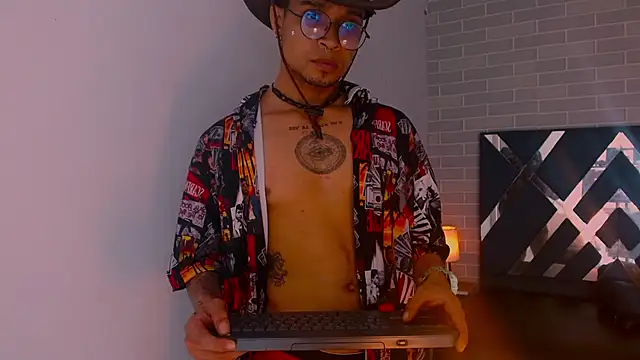 Jayden Morris online show from February 18, 7:32 pm