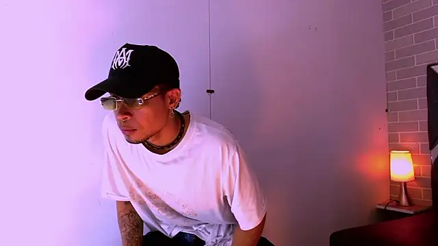 Jayden Morris online show from February 26, 7:35 pm