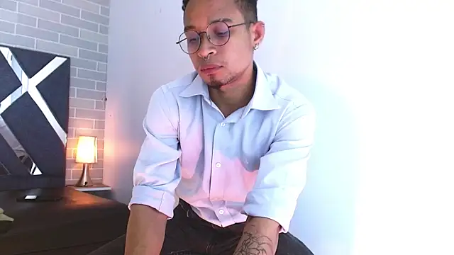 Jayden Morris online show from April 23, 3:52 am