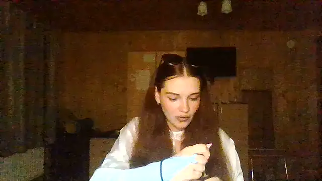 AmeliieLaFleur online show from July 12, 8:22 pm