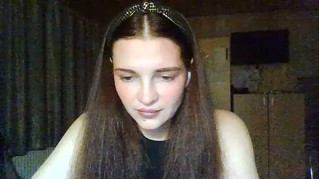 AmeliieLaFleur online show from July 24, 8:18 pm