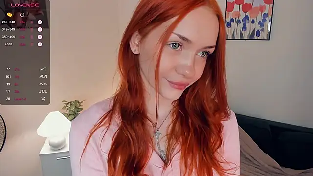 Foxy blush online show from December 5, 7:10 pm