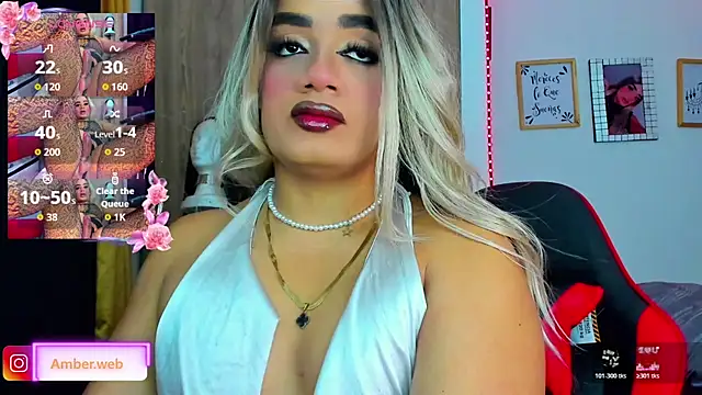 Snapshot of Sofiabigcock22 chatting on July 2, 11:22 pm Sofiabigcock22 online show from July 2, 11:22 pm