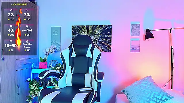 Snapshot of Alex_carter chatting on November 12, 9:32 am Alex carter online show from November 12, 9:32 am