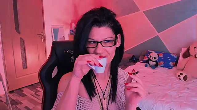 SweetSin40 online show from April 27, 7:12 pm