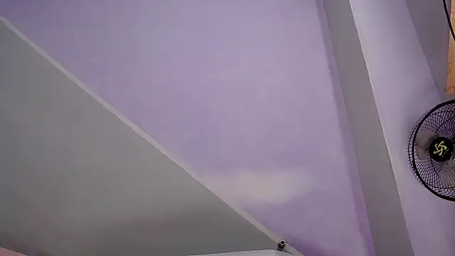 VioletGil Party  online show from January 5, 7:39 pm