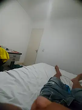 Snapshot of renatinhosilva68 chatting on November 4, 8:24 am renatinhosilva68 online show from November 4, 8:24 am