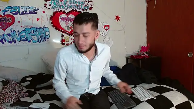 picante70  online show from December 18, 12:11 pm