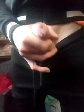 szabi1995 online show from December 1, 10:20 am