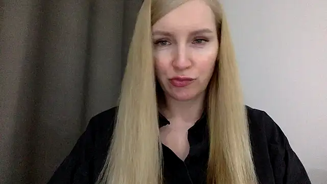 Snapshot of Neralith chatting on July 17, 8:03 pm Neralith online show from July 17, 8:03 pm