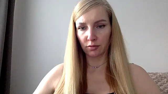 Snapshot of Neralith chatting on July 19, 4:44 pm Neralith online show from July 19, 4:44 pm