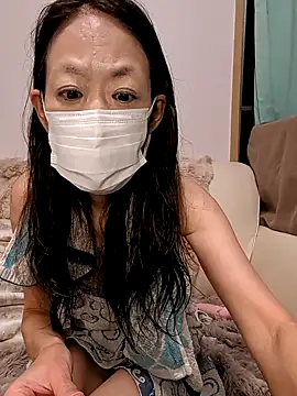 Snapshot of jyuse000ryuse chatting on November 10, 12:48 pm jyuse000ryuse online show from November 10, 12:48 pm