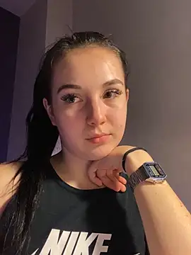 Snapshot of Polly29332 chatting on October 12, 6:18 pm Polly29332 online show from October 12, 6:18 pm
