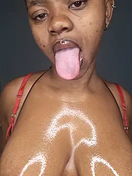 certifiedhottie2025 online show from December 4, 5:39 am