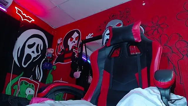 Monsterdominationx online show from November 10, 12:20 am