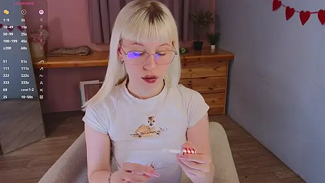 lovedrope online show from March 18, 3:26 pm