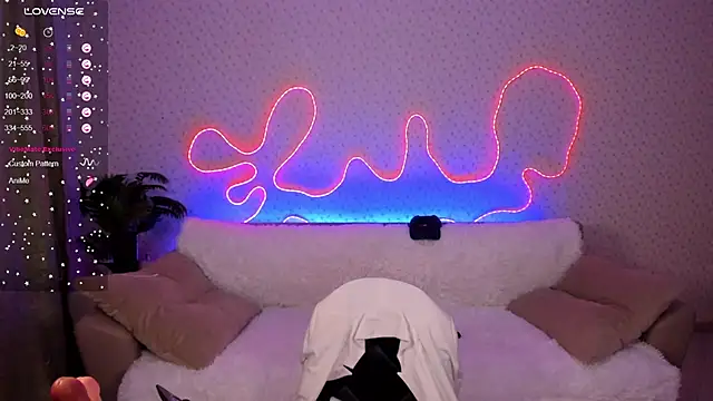 Lilith Sora online show from March 3, 2:23 pm