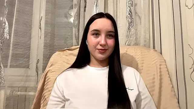 Snapshot of DaisyMolly chatting on November 11, 6:08 pm DaisyMolly online show from November 11, 6:08 pm