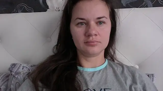 Snapshot of GiaaCaranggi chatting on November 15, 7:05 am GiaaCaranggi online show from November 15, 7:05 am