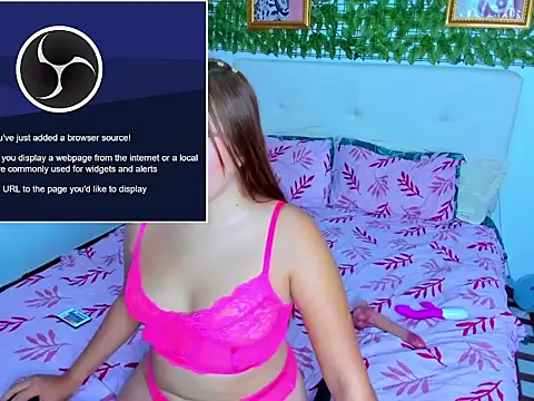 Snapshot of melodi_pink chatting on November 12, 10:15 am melodi pink online show from November 12, 10:15 am