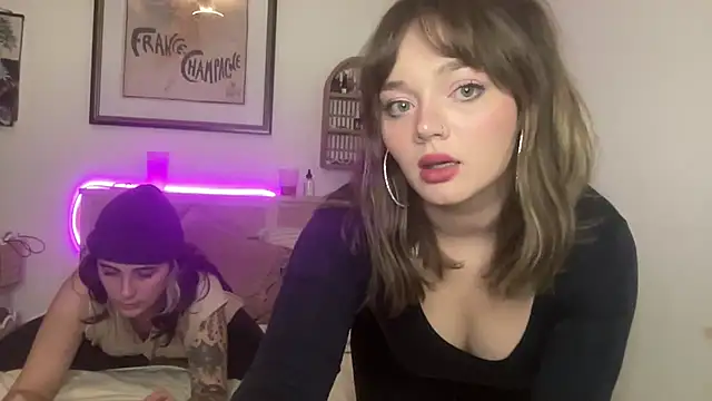 lill daddysgirl online show from December 3, 5:59 am