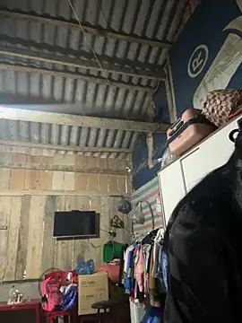 Linh-xxx online show from October 18, 11:16 pm