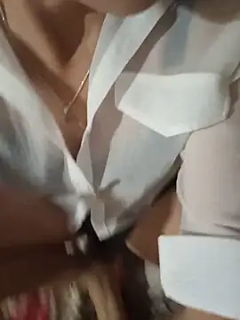 -Paige- online show from June 14, 12:52 am
