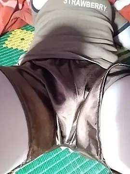 -Paige- online show from August 1, 4:56 am