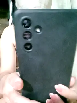 Snapshot of LalayCii chatting on November 15, 12:19 am LalayCii online show from November 15, 12:19 am