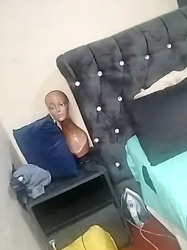 CaramelBoootie online show from November 21, 6:06 pm