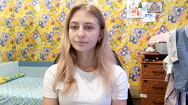 AmeliLia online show from October 24, 6:32 am