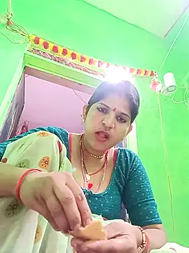 Karishma cute online show from November 4, 7:07 am