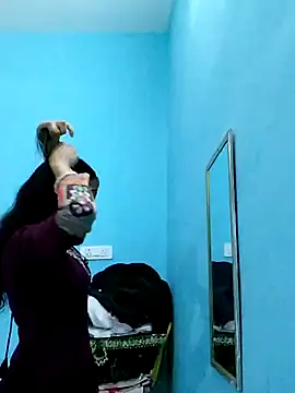 Nitya hot online show from December 20, 7:59 am