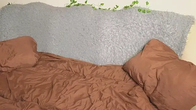 Snapshot of ViolaHight chatting on January 13, 3:12 am ViolaHight online show from January 13, 3:12 am